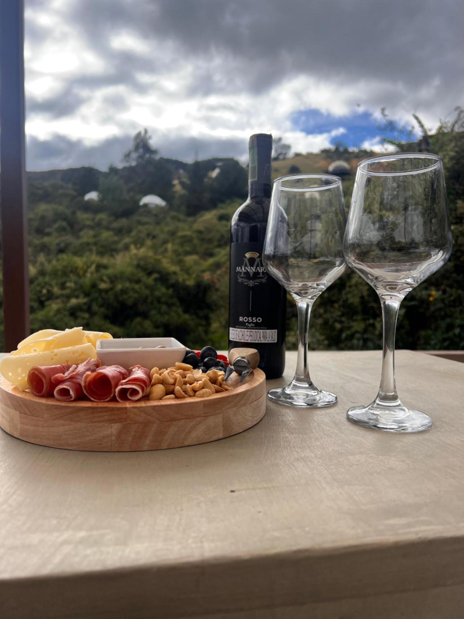 Casa Oro Glamping Hostel グアタビータ エクステリア 写真
